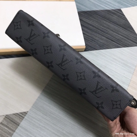 Aaa replica ru POCHETTE VOYAGE LOUIS VUITTON MM 0812